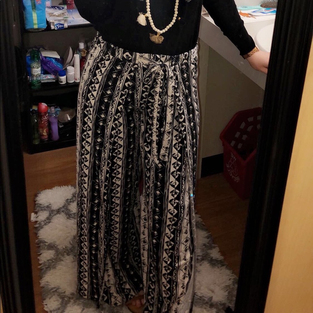 Black & White Tribal Pants!🌟